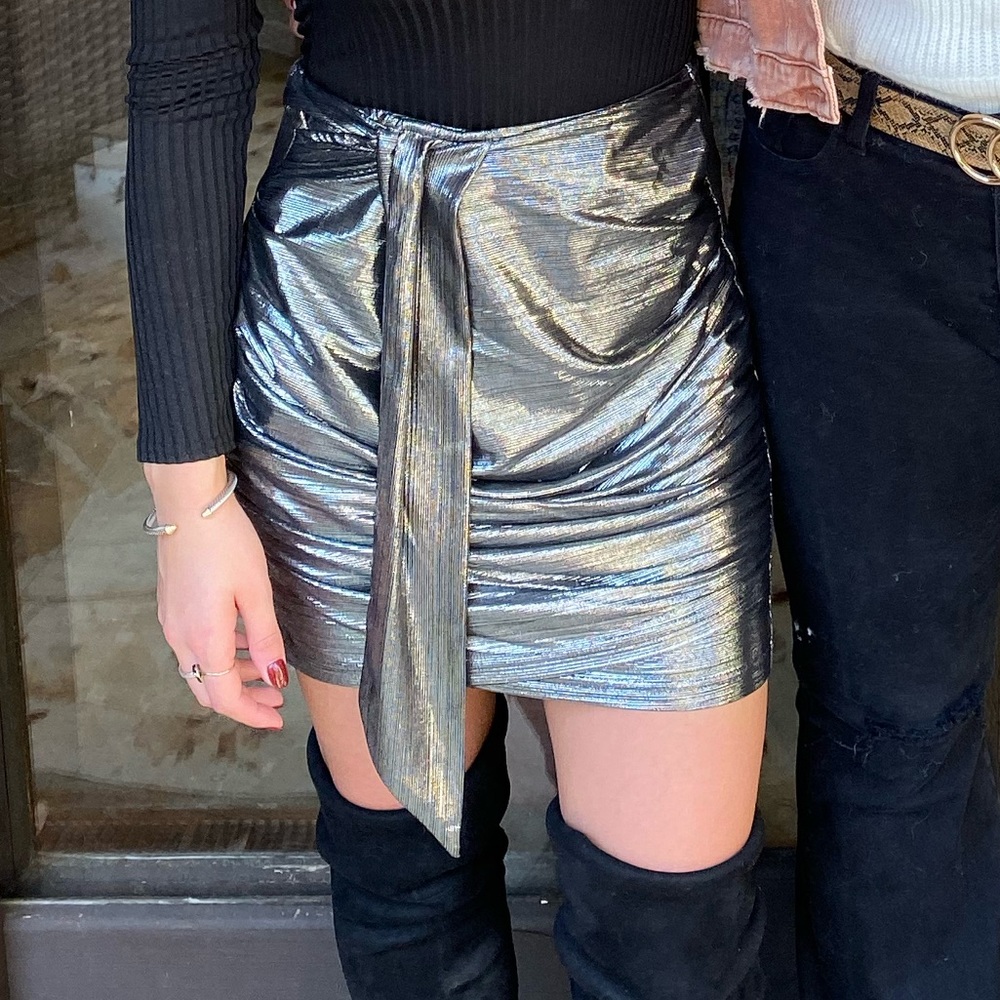 Metallic side tie skirt